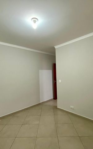 Casa para alugar com 250m², 4 quartos e 4 vagas Casa para alugar com 250m², 4 quartos e 4 vagasQuarto 3