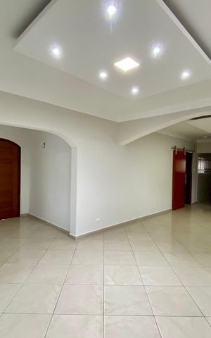 Casa para alugar com 250m², 4 quartos e 4 vagas