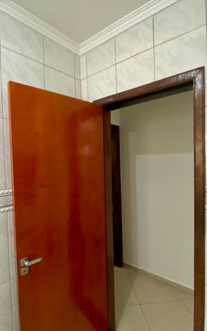 Casa para alugar com 250m², 4 quartos e 4 vagas Casa para alugar com 250m², 4 quartos e 4 vagasBanheiro 2