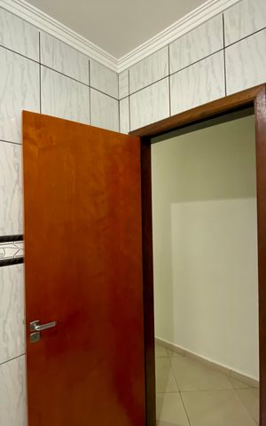 Casa para alugar com 250m², 4 quartos e 4 vagas Casa para alugar com 250m², 4 quartos e 4 vagasBanheiro 3