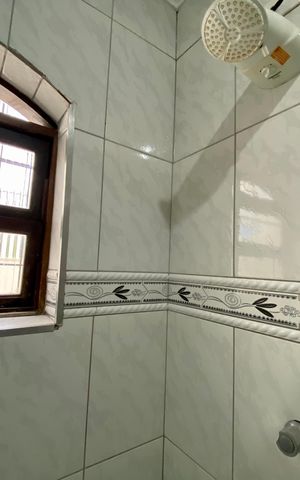 Casa para alugar com 250m², 4 quartos e 4 vagas Casa para alugar com 250m², 4 quartos e 4 vagasBanheiro 2