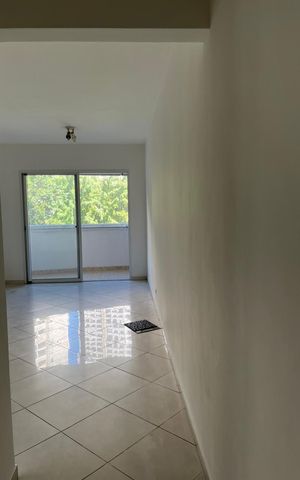 Apartamento à venda com 85m², 3 quartos e 2 vagas Apartamento à venda com 85m², 3 quartos e 2 vagasSala