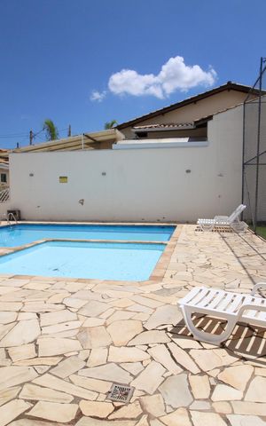Casa para alugar com 78m², 3 quartos e 2 vagasÁrea comum