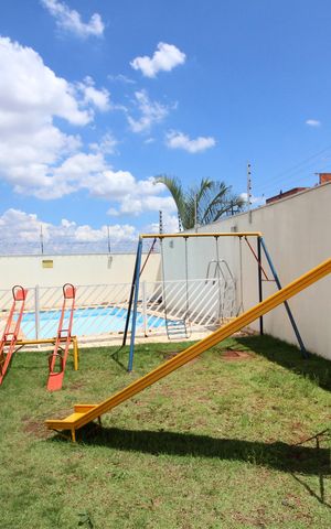 Casa para alugar com 78m², 3 quartos e 2 vagasÁrea comum