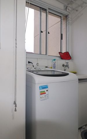 Apartamento à venda com 60m², 3 quartos e 1 vagaÁrea de Serviço