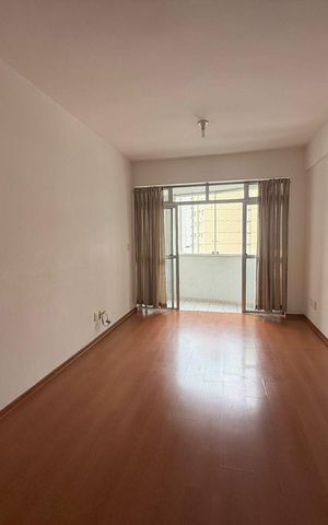 Apartamento à venda com 82m², 3 quartos e 1 vaga