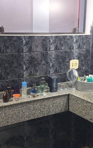Casa de condomínio à venda com 435m², 4 quartos e 6 vagas Casa de condomínio à venda com 435m², 4 quartos e 6 vagasSuite Principal - Banheiro