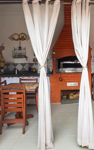 Casa de condomínio à venda com 435m², 5 quartos e 6 vagas Casa de condomínio à venda com 435m², 5 quartos e 6 vagasChurrasqueira