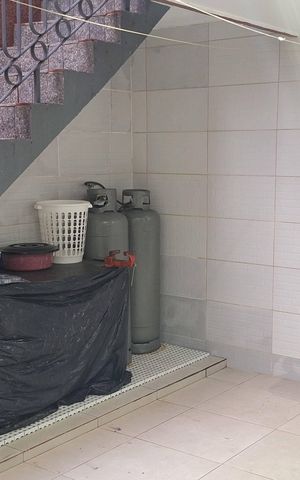 Casa de condomínio à venda com 435m², 4 quartos e 6 vagas Casa de condomínio à venda com 435m², 4 quartos e 6 vagasLavanderia