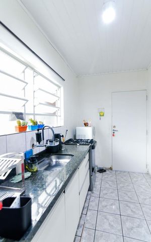 Casa para alugar com 183m², 3 quartos e 2 vagasCozinha