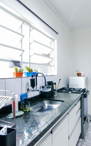 Casa para alugar com 183m², 3 quartos e 2 vagasCozinha