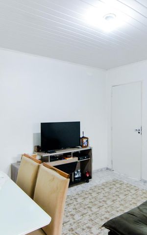 Casa para alugar com 183m², 3 quartos e 2 vagasSala