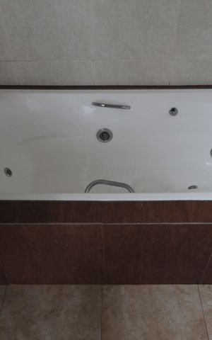Casa de condomínio para alugar com 197m², 3 quartos e 1 vagaBanheiro Social 2