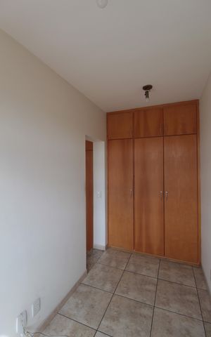 Casa de condomínio para alugar com 197m², 3 quartos e 1 vagaCloset do Quarto 1