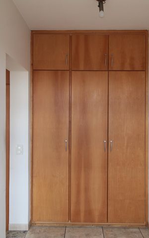 Casa de condomínio para alugar com 197m², 3 quartos e 1 vagaCloset do Quarto 1
