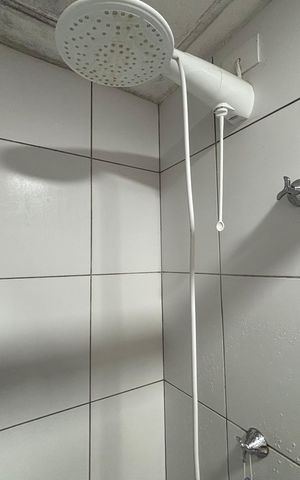 Apartamento à venda com 34m², 2 quartos e sem vaga Apartamento à venda com 34m², 2 quartos e sem vagaBanheiro