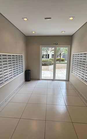 Apartamento à venda com 34m², 2 quartos e sem vaga Apartamento à venda com 34m², 2 quartos e sem vagaHall de entrada