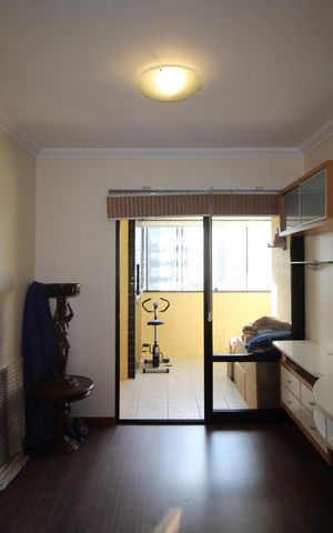 Apartamento à venda com 86m², 3 quartos e 2 vagasSala