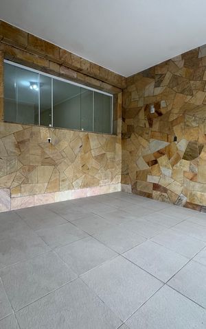 Casa à venda com 214m², 3 quartos e 2 vagas Casa à venda com 214m², 3 quartos e 2 vagasGaragem