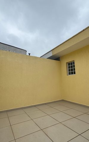 Casa à venda com 214m², 3 quartos e 2 vagas Casa à venda com 214m², 3 quartos e 2 vagasVaranda 2 - Fundos
