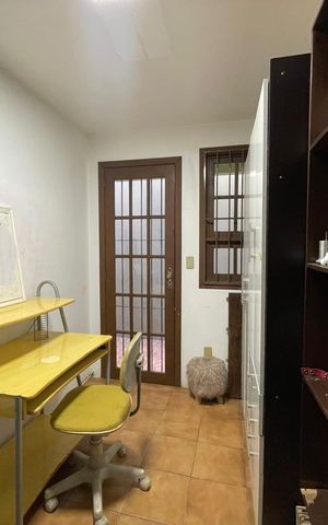 Casa à venda com 250m², 5 quartos e 2 vagas