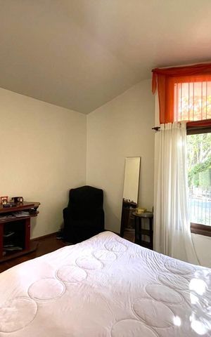Casa à venda com 250m², 5 quartos e 2 vagas