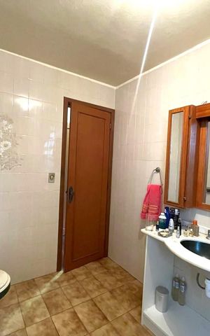 Casa à venda com 250m², 5 quartos e 2 vagas