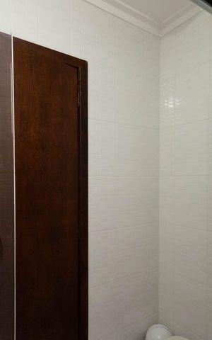 Casa de condomínio à venda com 120m², 3 quartos e 2 vagas Casa de condomínio à venda com 120m², 3 quartos e 2 vagasBanheiro 2