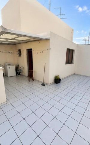 Apartamento à venda com 105m², 3 quartos e 1 vaga Apartamento à venda com 105m², 3 quartos e 1 vagaÁrea de serviço
