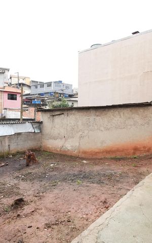 Casa à venda com 270m², 3 quartos e 1 vagaQuintal
