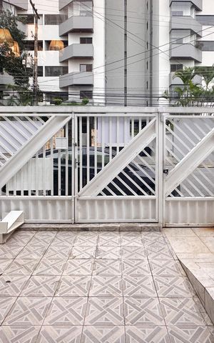 Casa à venda com 387m², 6 quartos e 7 vagas Casa à venda com 387m², 6 quartos e 7 vagasVista da Sala - Casa 1