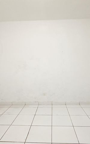 Casa à venda com 387m², 6 quartos e 7 vagas Casa à venda com 387m², 6 quartos e 7 vagasQuarto de Serviço