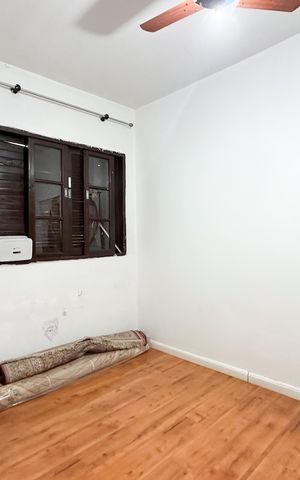 Casa à venda com 387m², 6 quartos e 7 vagas Casa à venda com 387m², 6 quartos e 7 vagasQuarto 3 - Casa 1