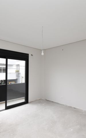 Casa de condomínio à venda com 211m², 3 quartos e 4 vagasSuíte
