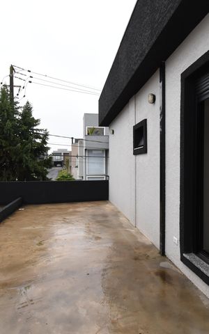 Casa de condomínio à venda com 211m², 3 quartos e 4 vagasÁrea externa
