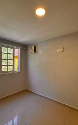 Casa de condomínio para alugar com 100m², 2 quartos e 2 vagasSala