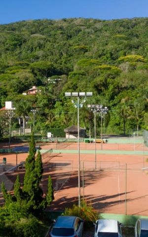 Casa de condomínio para alugar com 169m², 2 quartos e 2 vagas Casa de condomínio para alugar com 169m², 2 quartos e 2 vagasVista