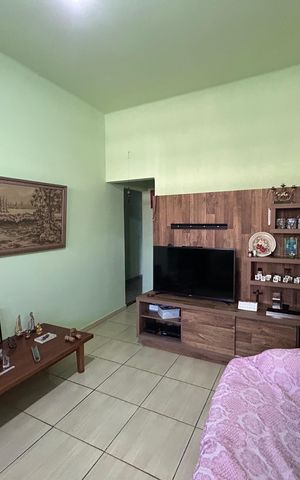 Casa à venda com 237m², 4 quartos e 3 vagasSala