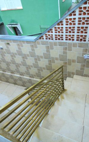 Casa à venda com 172m², 4 quartos e 2 vagas