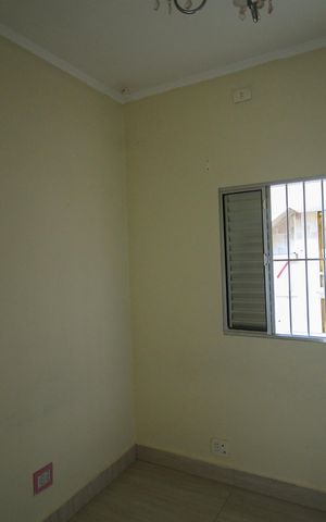 Casa à venda com 172m², 4 quartos e 2 vagas