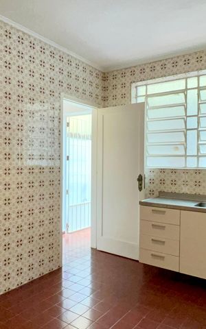 Casa para alugar com 137m², 3 quartos e 2 vagas Casa para alugar com 137m², 3 quartos e 2 vagasCozinha