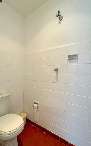 Casa para alugar com 137m², 3 quartos e 2 vagas Casa para alugar com 137m², 3 quartos e 2 vagasBanheiro de serviço