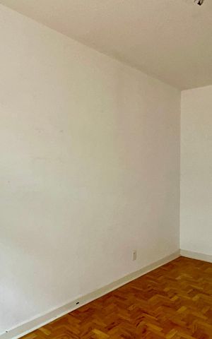 Casa para alugar com 137m², 3 quartos e 2 vagas Casa para alugar com 137m², 3 quartos e 2 vagasQuarto 1