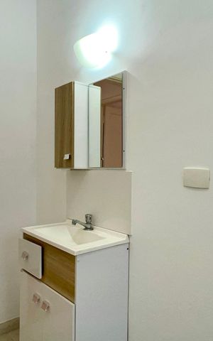Casa para alugar com 137m², 3 quartos e 2 vagas Casa para alugar com 137m², 3 quartos e 2 vagasBanheiro