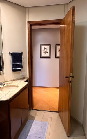 Apartamento à venda com 200m², 4 quartos e 3 vagas