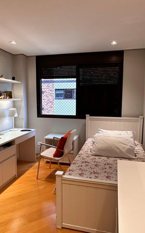 Apartamento à venda com 200m², 4 quartos e 3 vagas