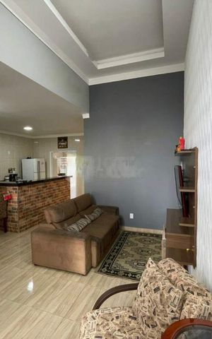 Casa à venda com 149m², 3 quartos e 2 vagas