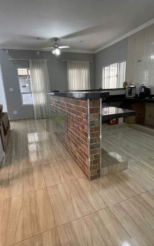 Casa à venda com 149m², 3 quartos e 2 vagas