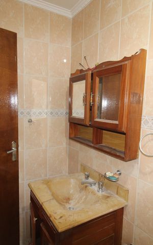 Casa para alugar com 150m², 2 quartos e 2 vagasQuarto 2 - Banheiro