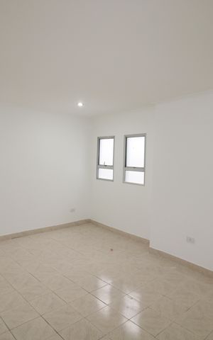 Casa para alugar com 150m², 2 quartos e 2 vagasSala